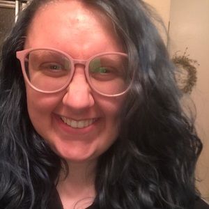 Meet your Posher, Lillie